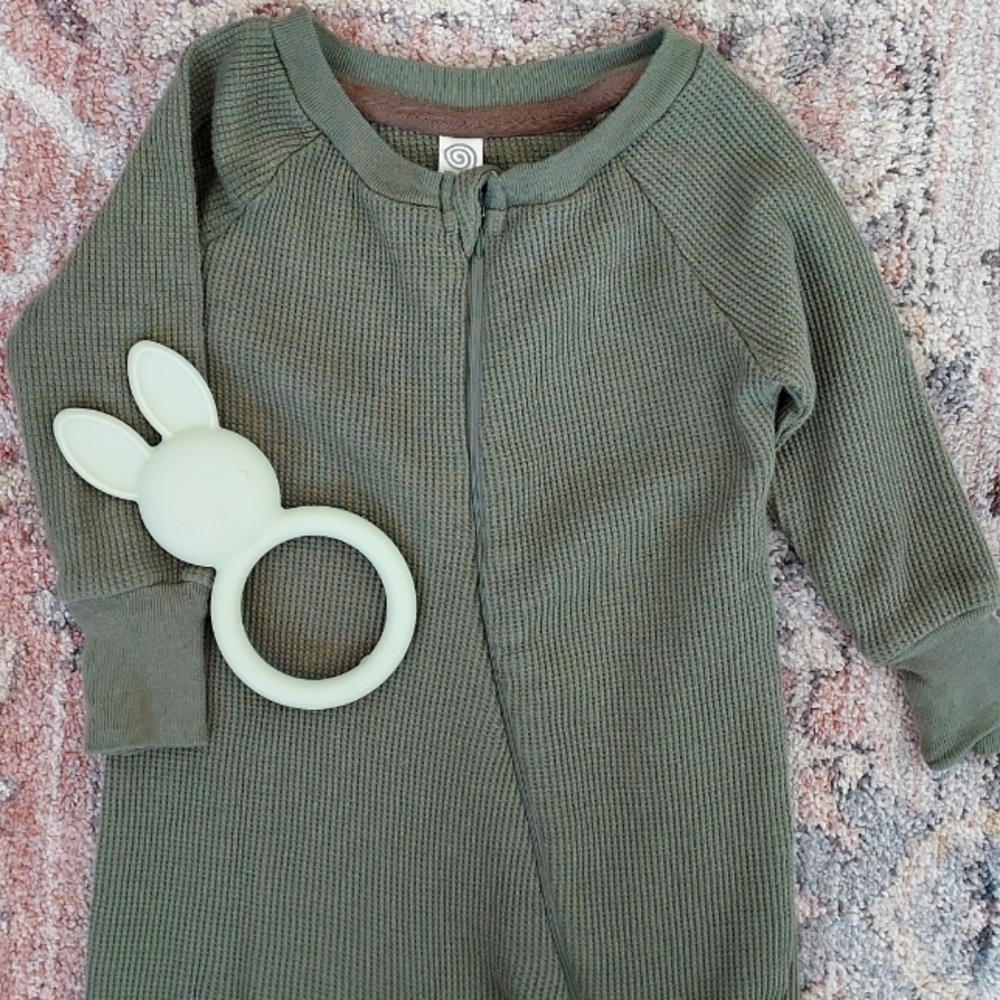 Nui Organics Waffle Zipper Footie